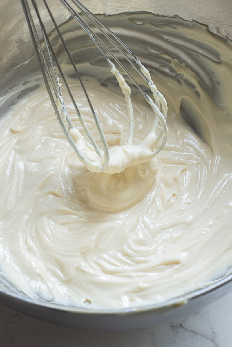 Cream cheese and honey frosting