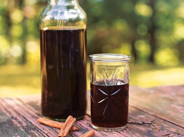 Homemade Blueberry Mead (Honey Wine) - Learning and Yearning
